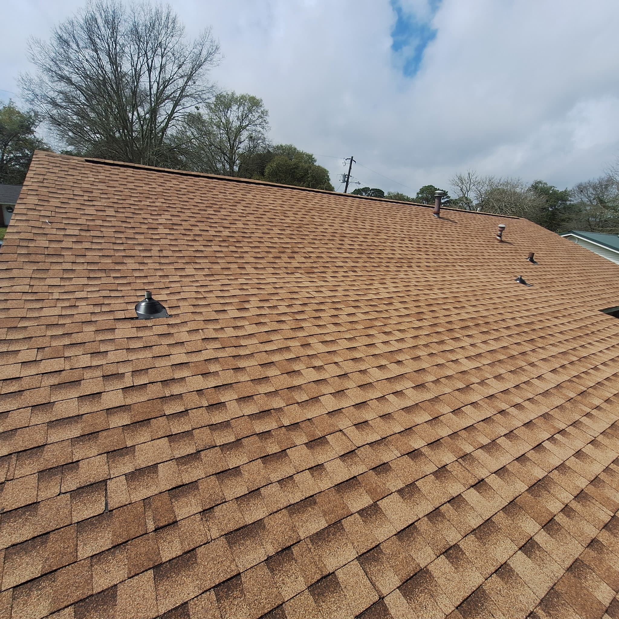 GAF Timberline HDZ shingles in Shakewood — roof completed by Southeast Roofing in Picayune, Mississippi.