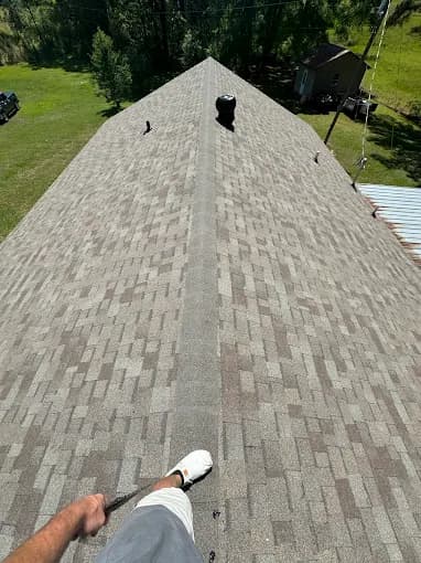 Owens Corning Oakridge shingles in Driftwood — roof completed by Southeast Roofing in Wiggins, Mississippi.