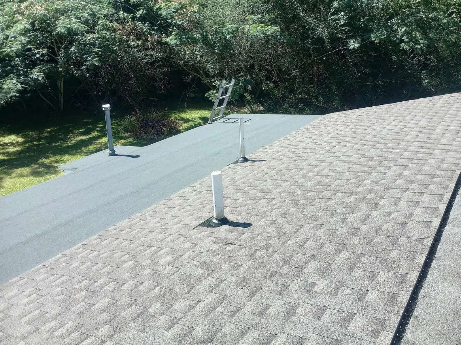 GAF Timberline HDZ shingles in Birchwood — roof completed by Southeast Roofing in Bay St. Louis, Mississippi.