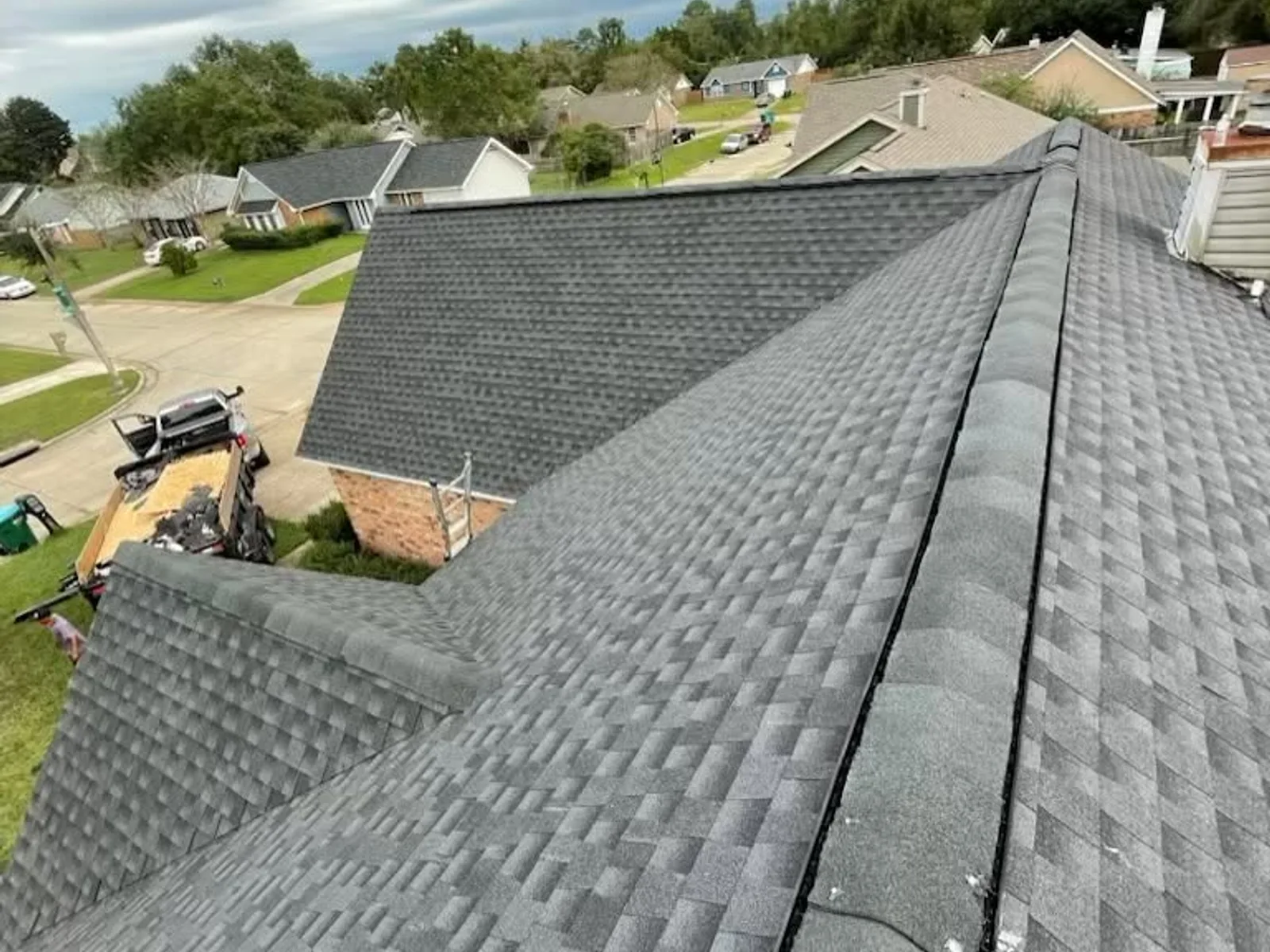 GAF Timberline HDZ shingles in Charcoal — roof completed by Southeast Roofing in Gulfport, Mississippi.