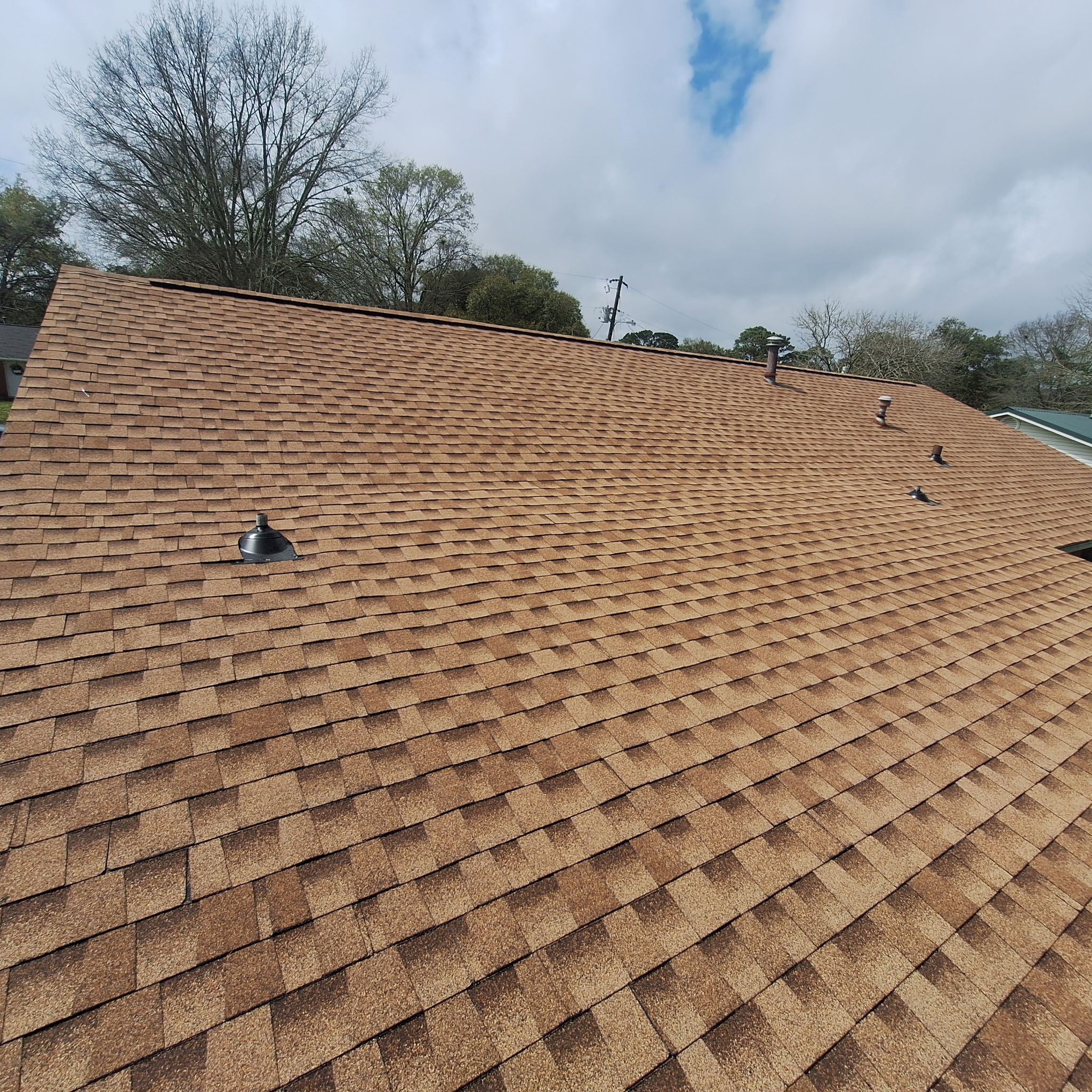 GAF Timberline HDZ shingles in Shakewood — roof completed by Southeast Roofing in Picayune, Mississippi.