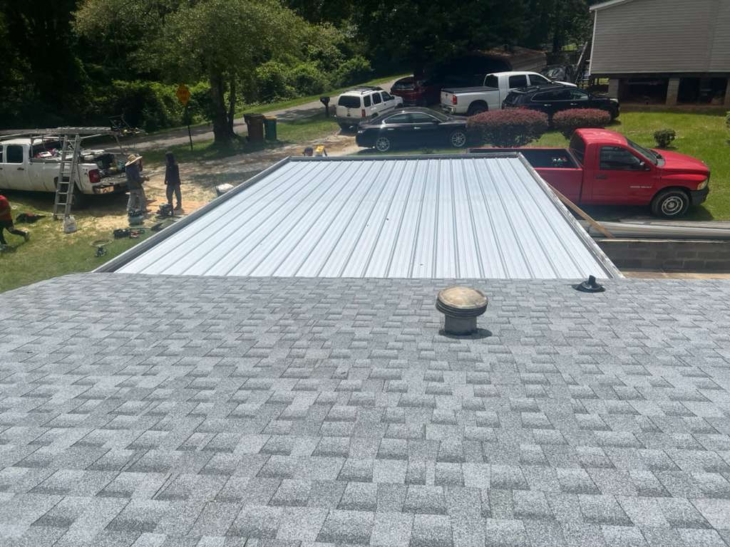 GAF Timberline HDZ shingles in Slate — roof completed by Southeast Roofing in Saucier, Mississippi.