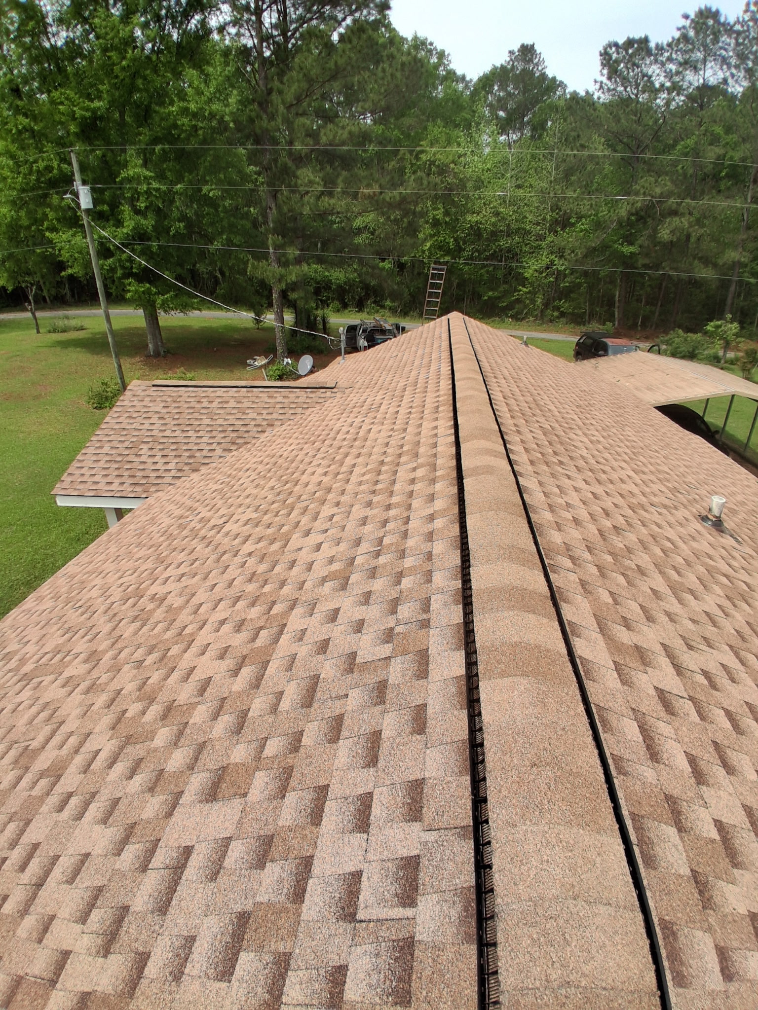GAF Timberline Natural Shadow shingles in Shakewood — roof completed by Southeast Roofing in Biloxi, Mississippi.