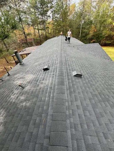 GAF Timberline Natural Shadow shingles in Slate — roof completed by Southeast Roofing in Purvis, Mississippi.